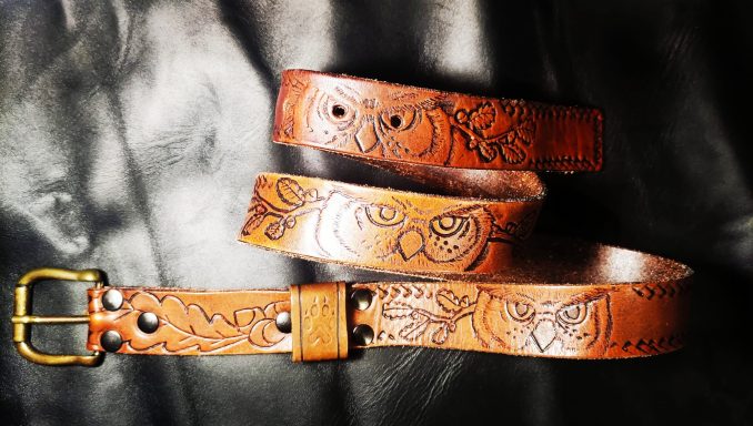 Cinturó de cuir personalitzat